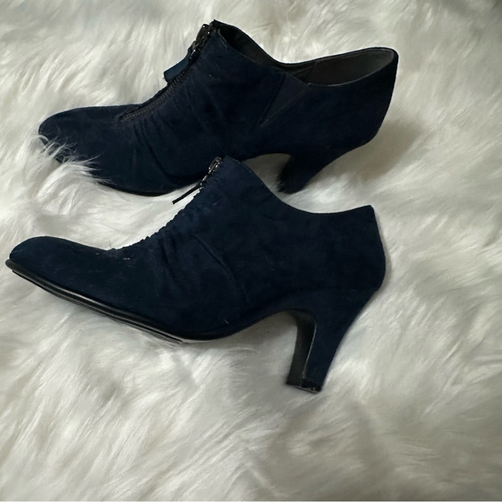 AEROSOLES Dark Blue Heeled Boots